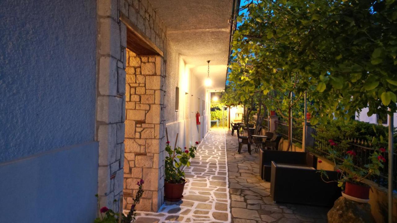 Aloni Daire Afytos Dış mekan fotoğraf